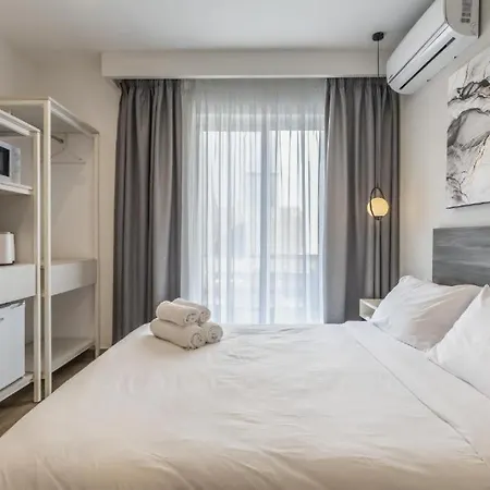 Гостевой дом Cozy In The Heart Of Paceville - Olo Living By Sf Homes Сент Джулианс