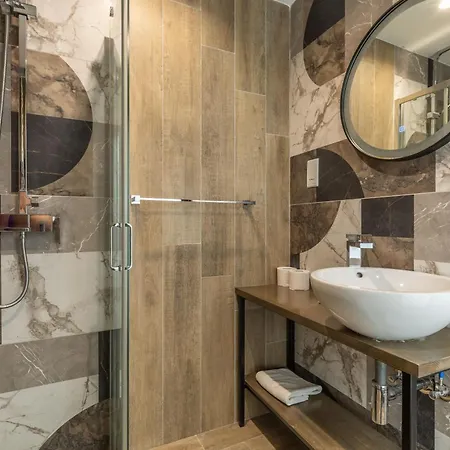 33 With A Double Bed & Kitchenette At The New Olo Living San Ġiljan